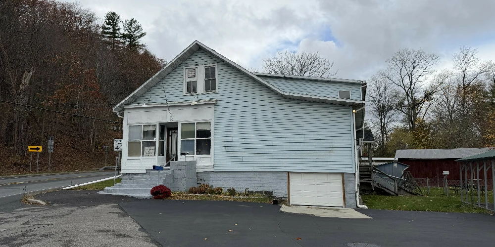 2855 Aqueduct Rd, Schenectady, NY for sale