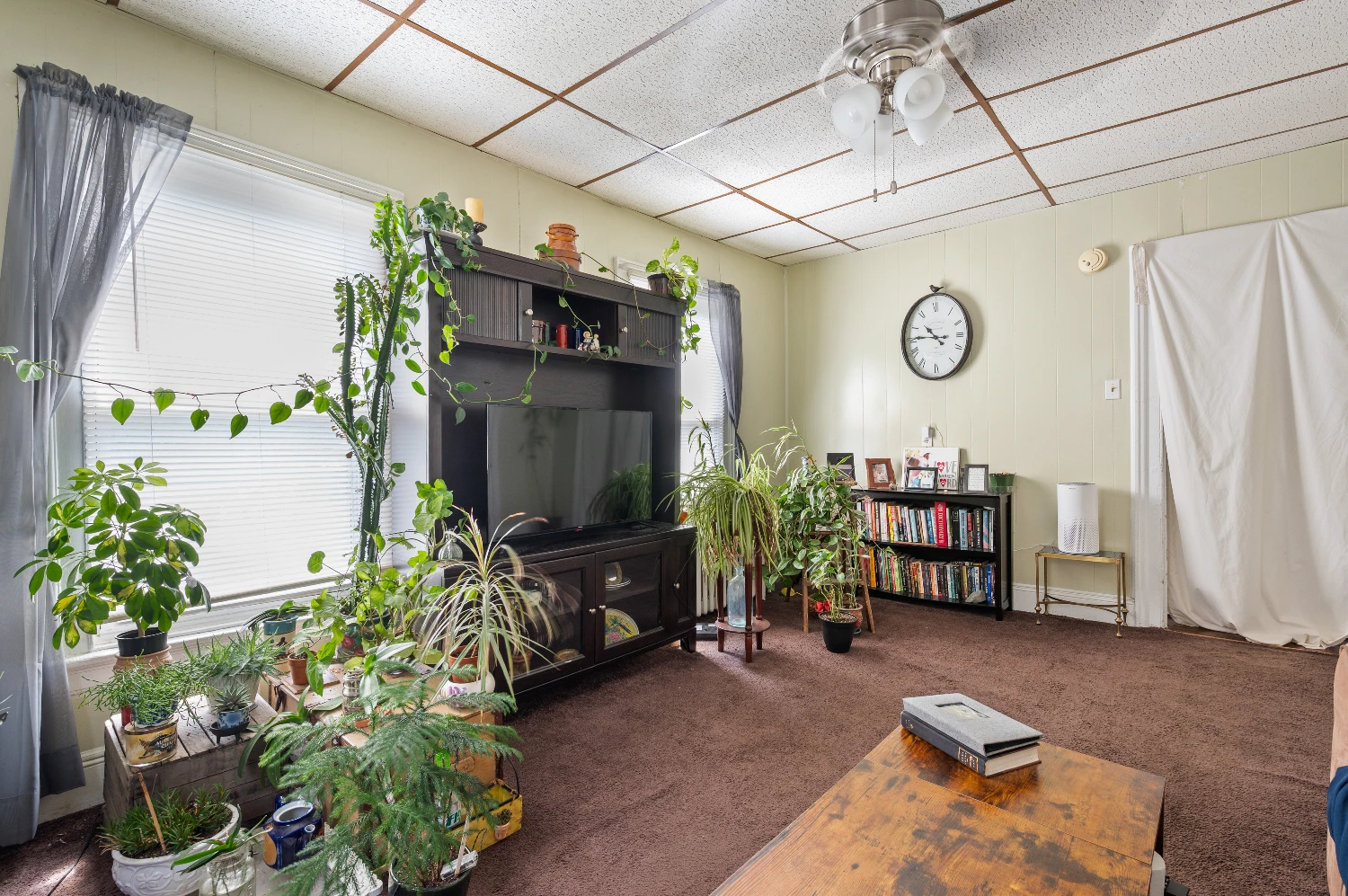 319 Speigletown Rd, Troy, NY for sale