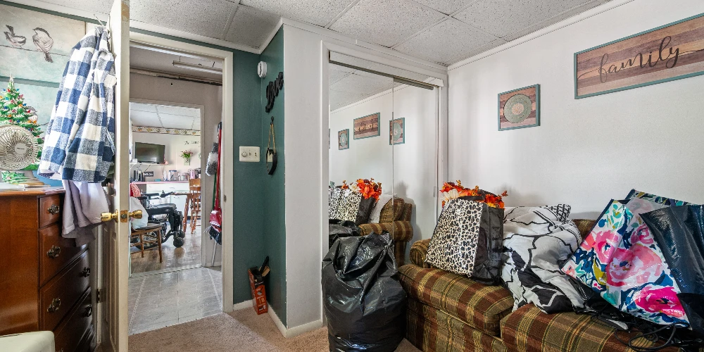 319 Speigletown Rd, Troy, NY for sale