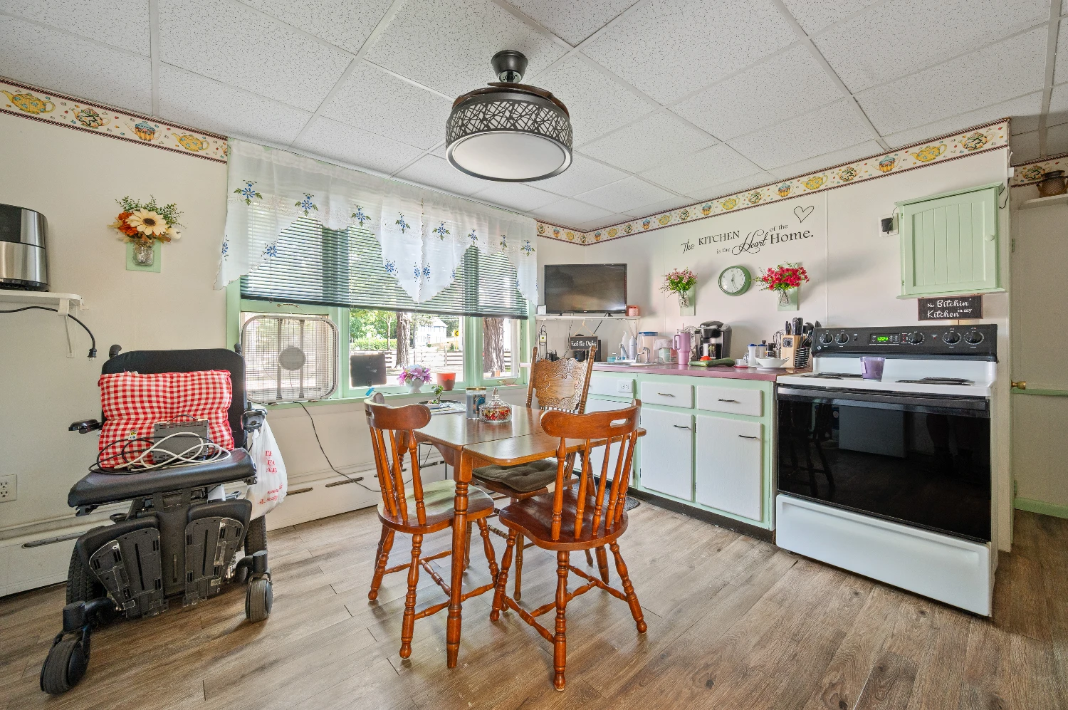 319 Speigletown Rd, Troy, NY for sale