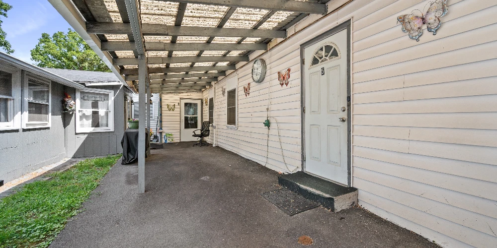 319 Speigletown Rd, Troy, NY for sale