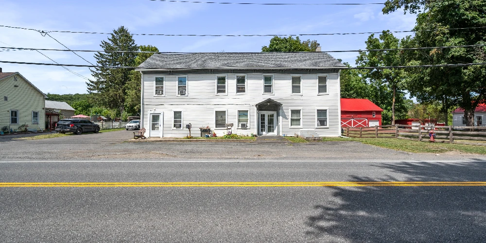 319 Speigletown Rd, Troy, NY for sale