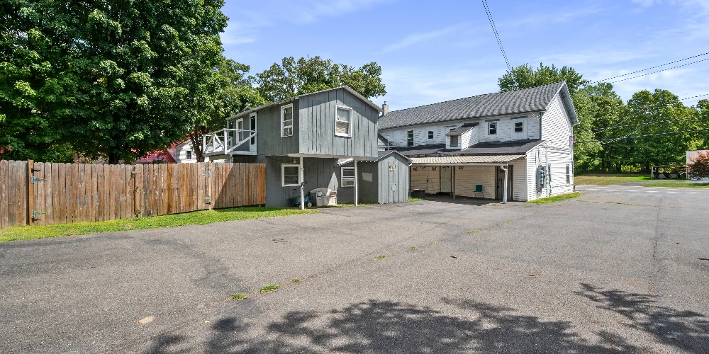319 Speigletown Rd, Troy, NY for sale