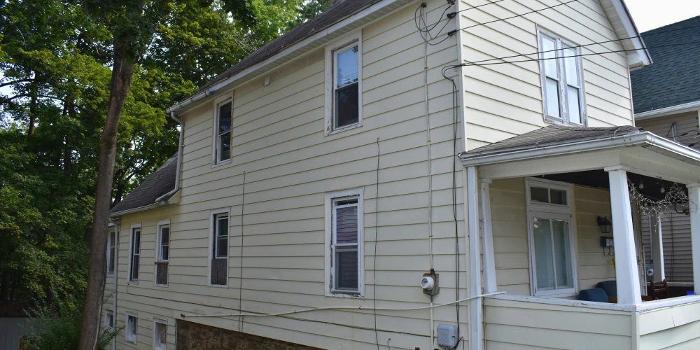 58 Leroy St