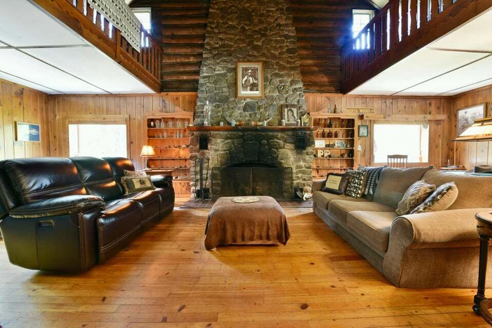 746 Howe Rd, Lake Luzerne, NY for sale