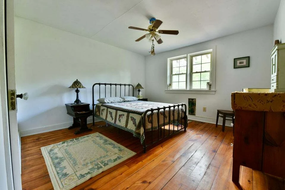 746 Howe Rd, Lake Luzerne, NY for sale