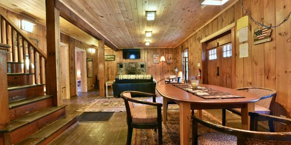 746 Howe Rd, Lake Luzerne, NY for sale