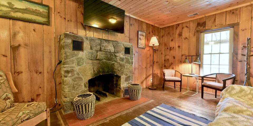746 Howe Rd, Lake Luzerne, NY for sale