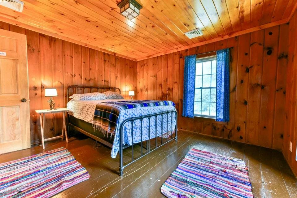 746 Howe Rd, Lake Luzerne, NY for sale