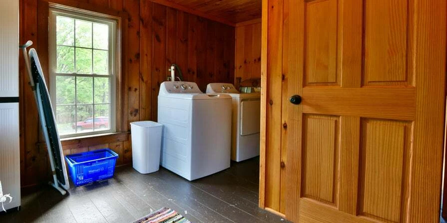 746 Howe Rd, Lake Luzerne, NY for sale