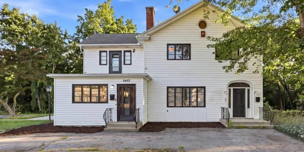 3457 Clinton St - 5,166+/- SF Mixed-Use Property
