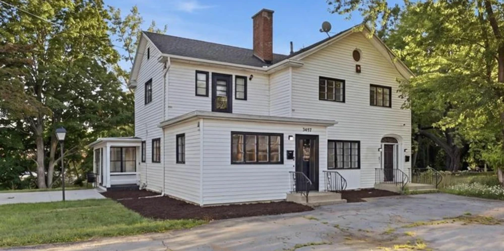 3457 Clinton St - 5,166+/- SF Mixed-Use Property