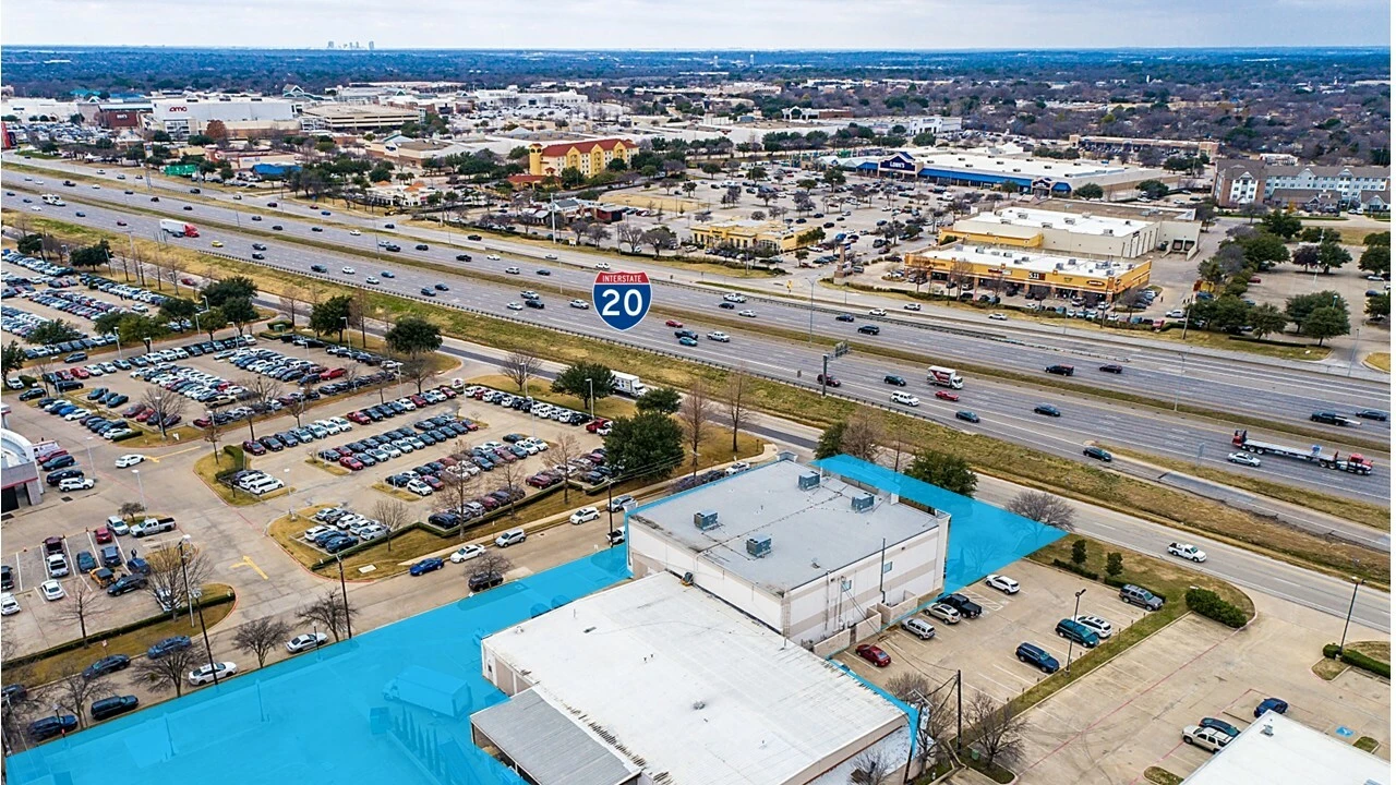 808 W I-20