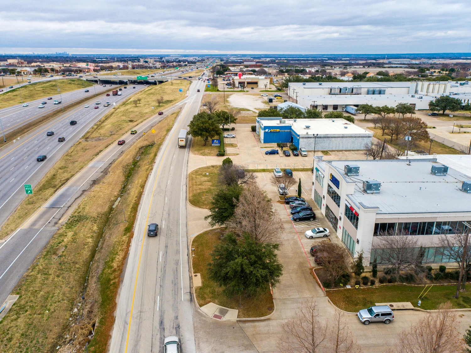 808 W I-20