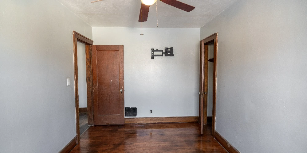 204 Prospect St, Endicott, NY for sale