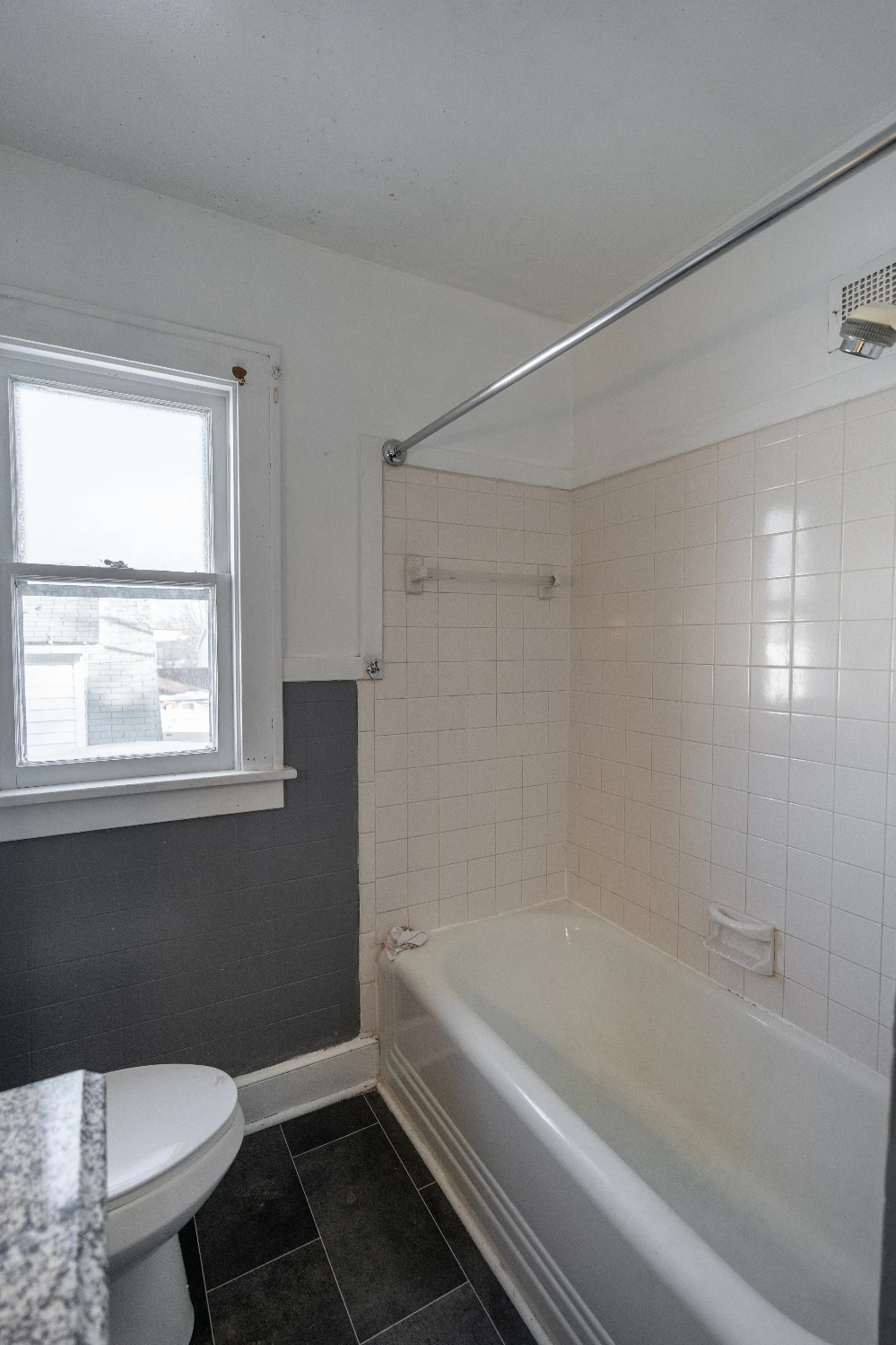204 Prospect St, Endicott, NY for sale