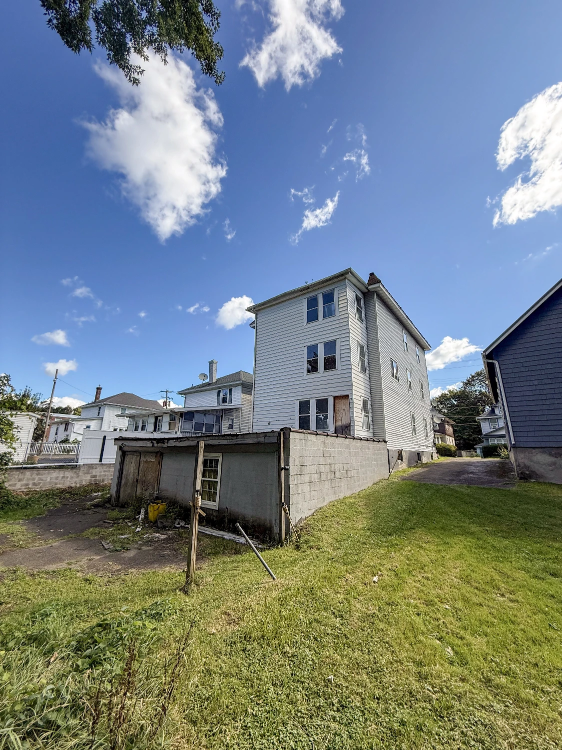 26 Baker St, Johnson City, NY for sale