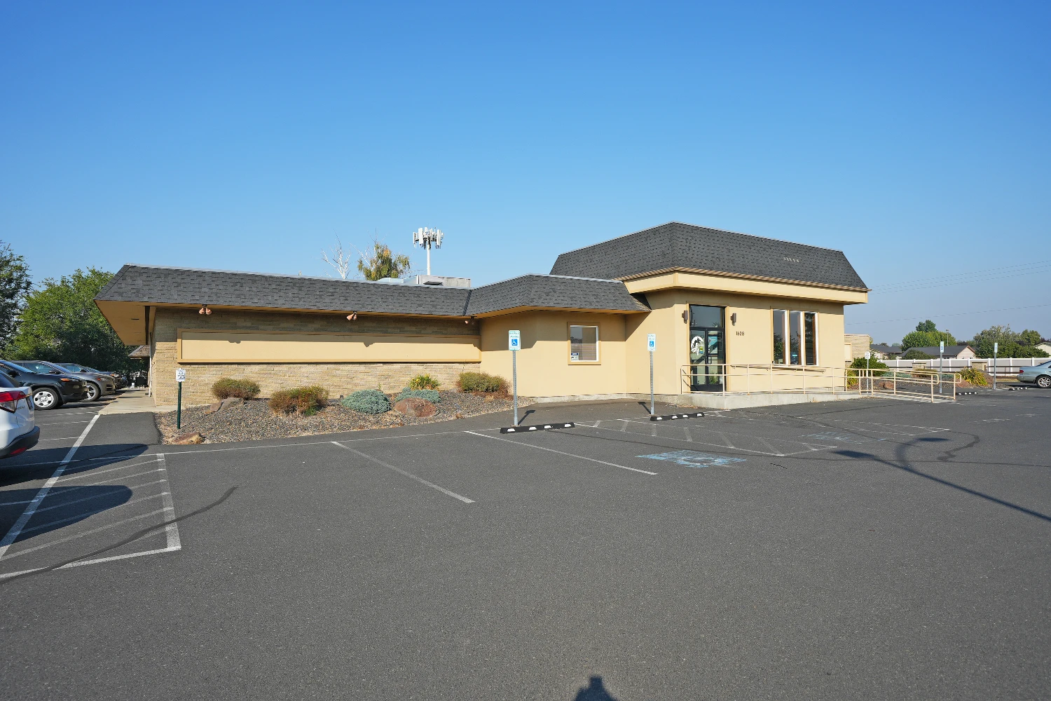 Leased Medical Office Building with Excess Land