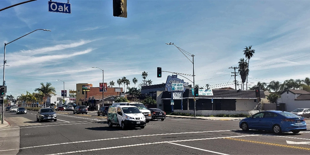 550 W Manchester Blvd