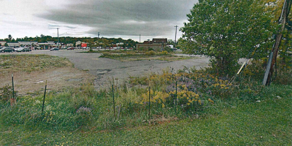 4244 Southwestern Blvd - 1.26+/- Acres & 4.14+/- Acres of Vacant Land