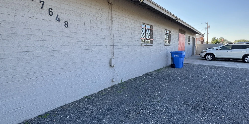32nd St Stand-Alone Commercial