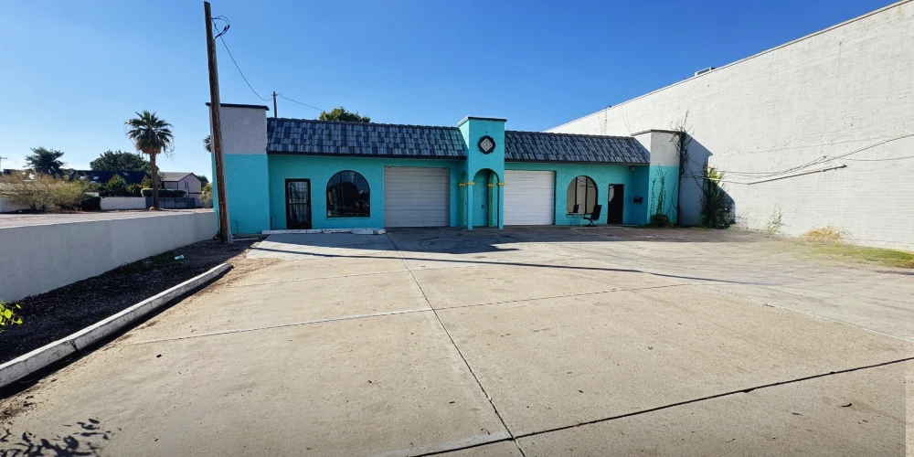 Central Mesa Building