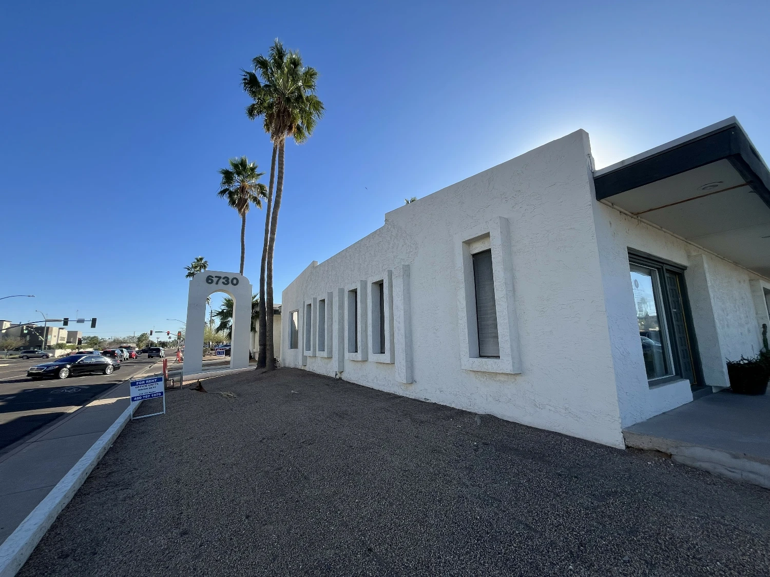 La Oua Plaza