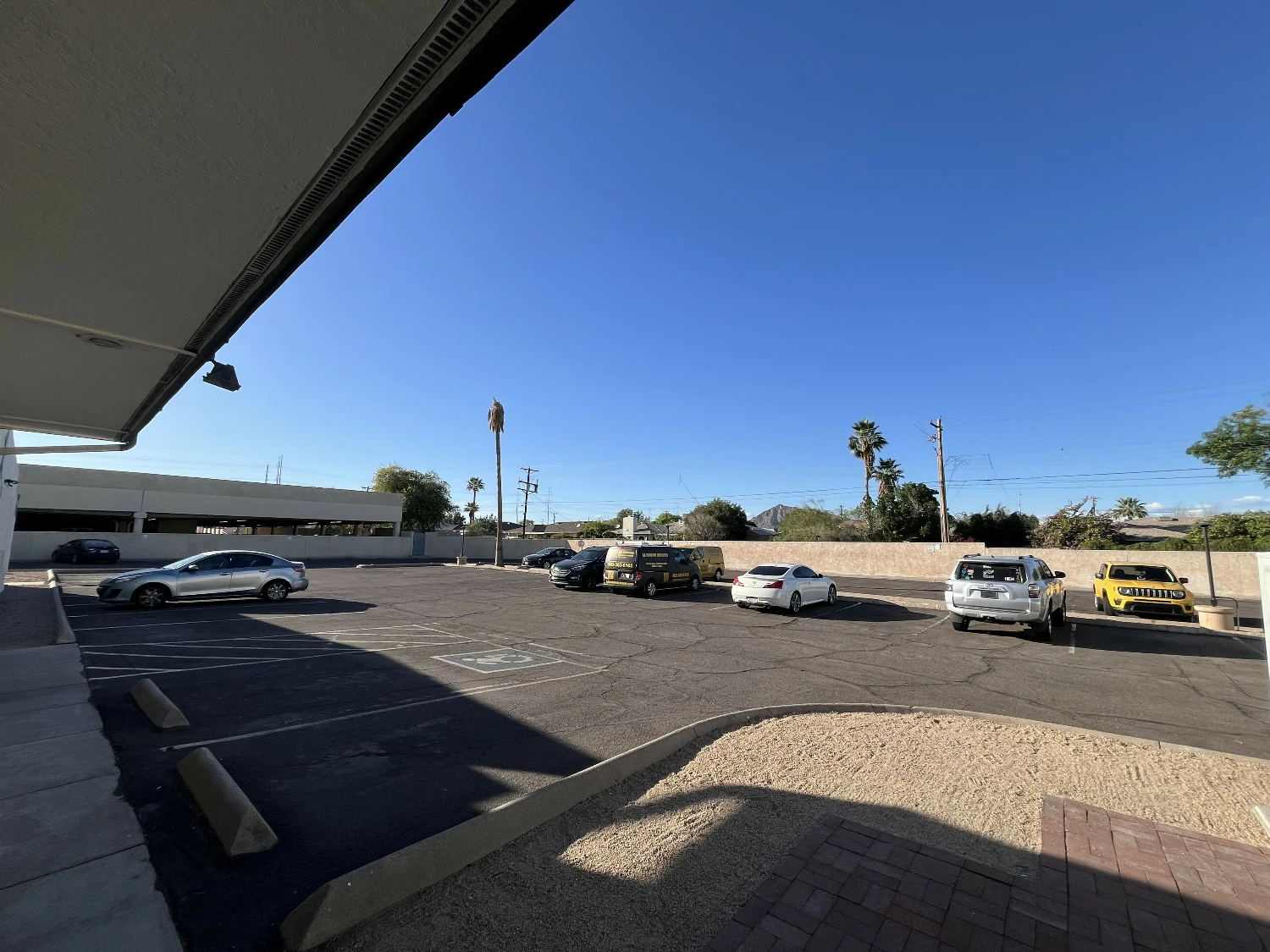 La Oua Plaza