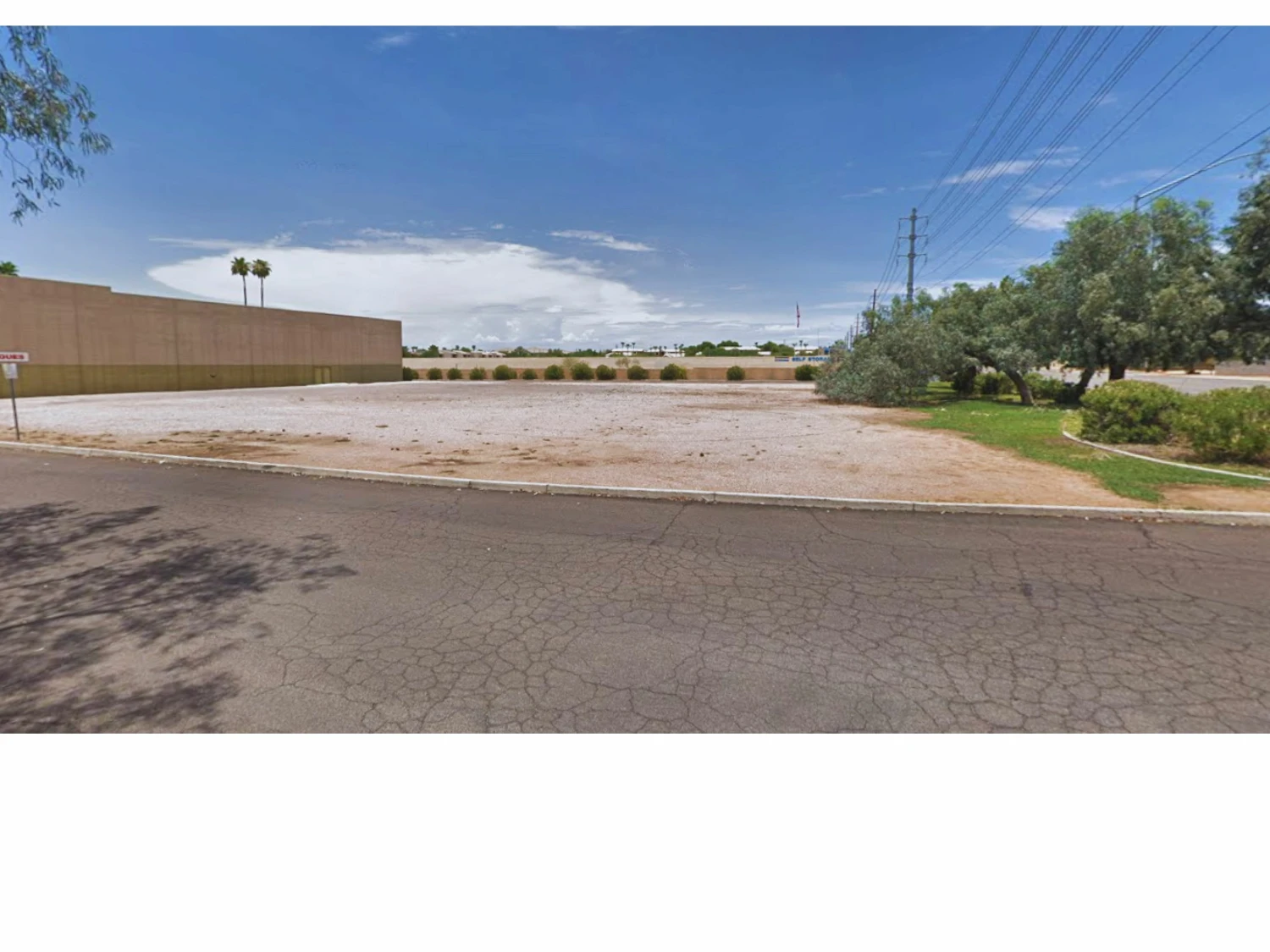 Sun Valley Plaza Pad