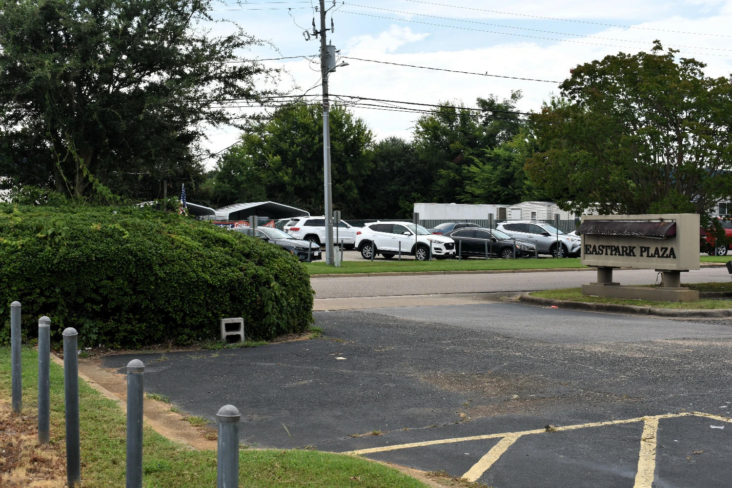 100-156 Mendel Pkwy. - 17,516 SF, 15-unit Retail Strip Center 