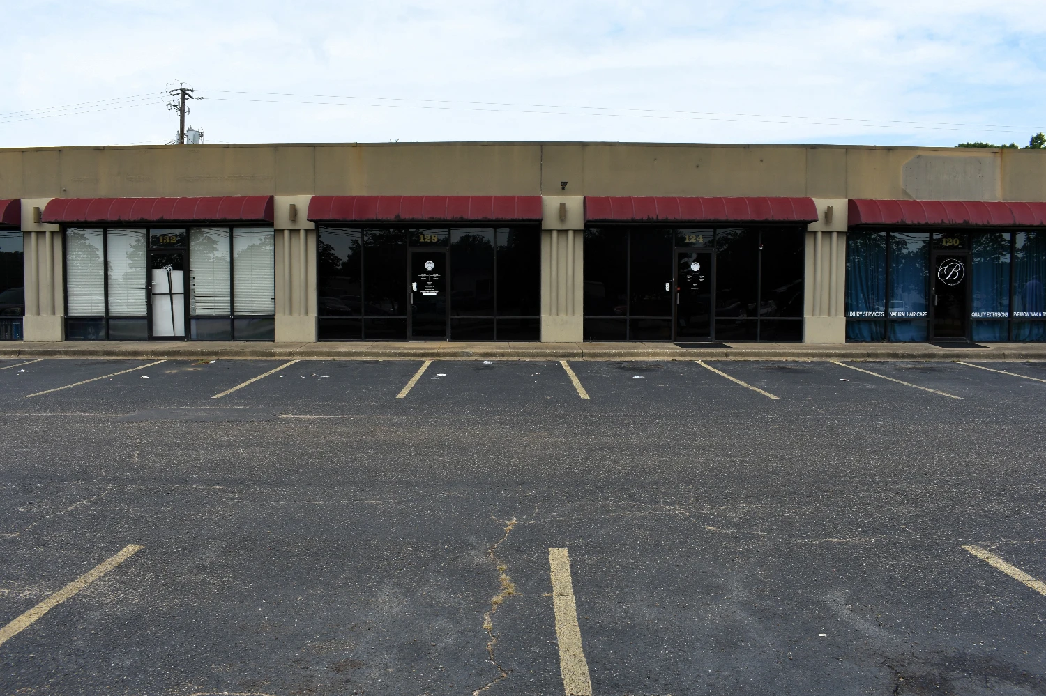 100-156 Mendel Pkwy. - 17,516 SF, 15-unit Retail Strip Center 