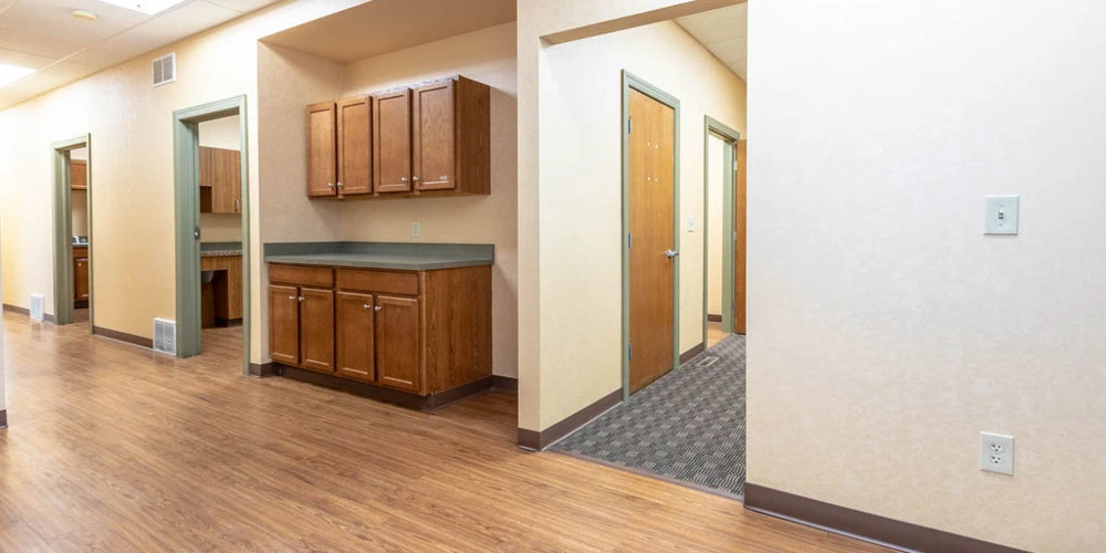 140 Professional Pkwy  -Medical & Professional Offices