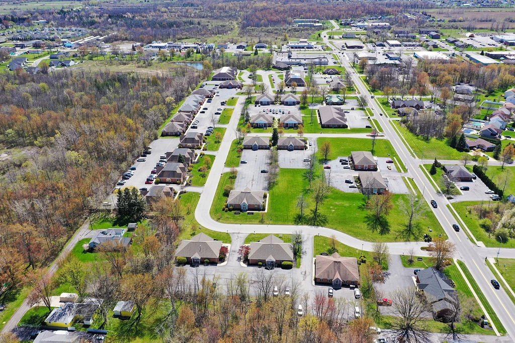 140 Professional Pkwy  -Medical & Professional Offices