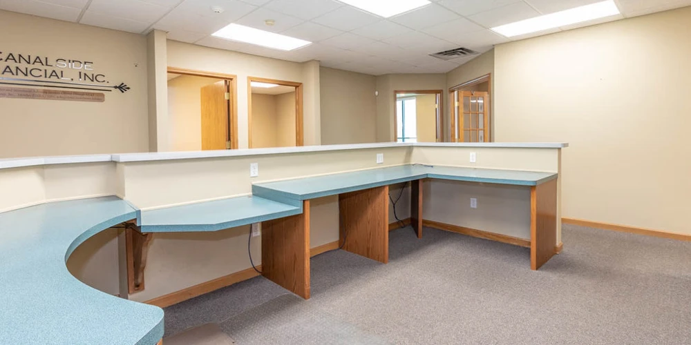 140 Professional Pkwy  -Medical & Professional Offices