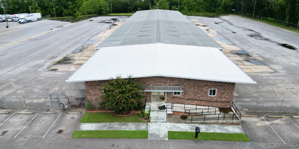 141 Industrial Blvd