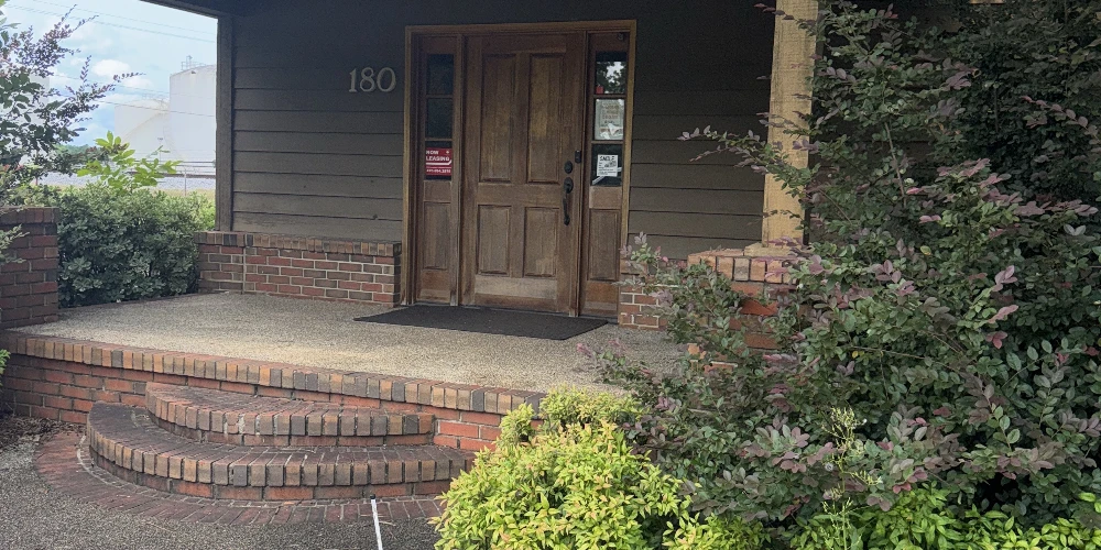 180 Hunter Loop Rd. - 2,000 SF Office 