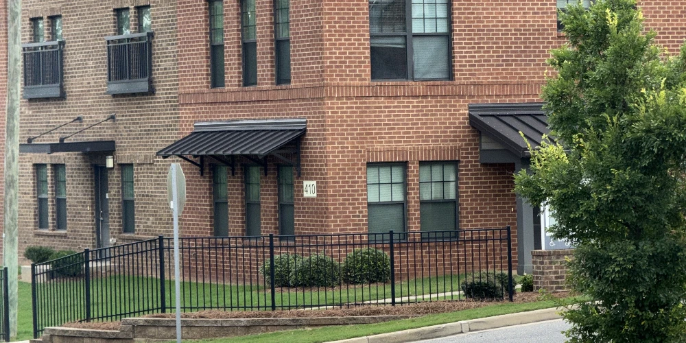 419 N. Bainbridge St. - 0.71 Acre (31,050 SF) Lot , Zoned T-40