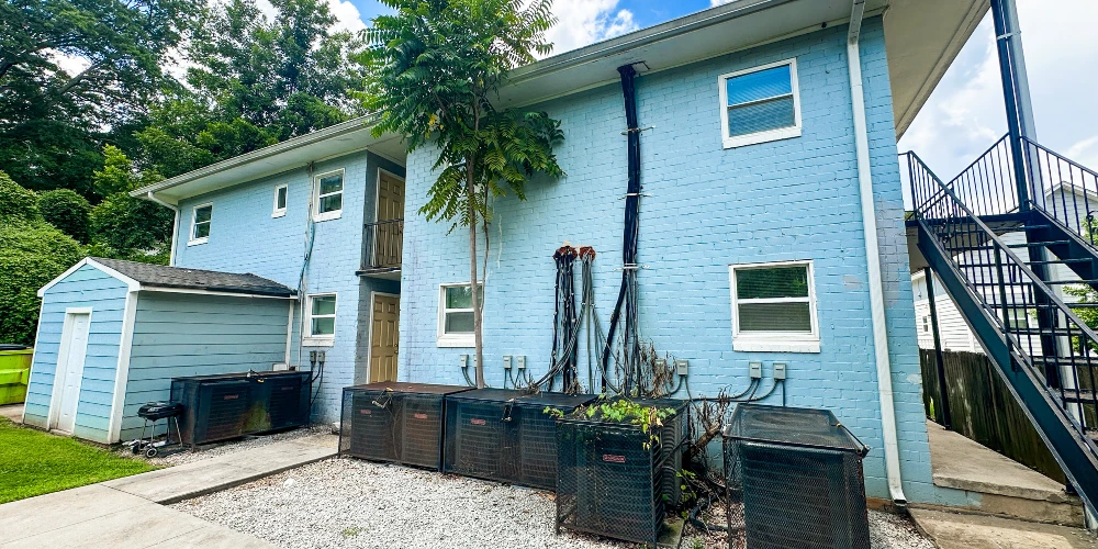 10 Unit Multifamily Near Downtown Atlanta | ±5,136 SF | Bank-Owned | English Avenue