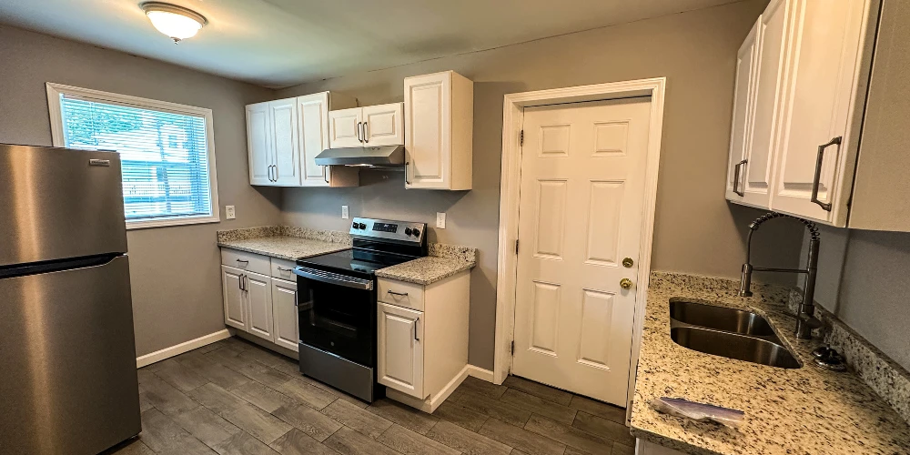 10 Unit Multifamily Near Downtown Atlanta | ±5,136 SF | Bank-Owned | English Avenue