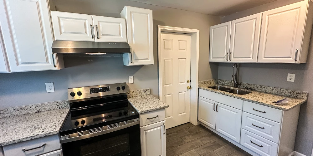 10 Unit Multifamily Near Downtown Atlanta | ±5,136 SF | Bank-Owned | English Avenue