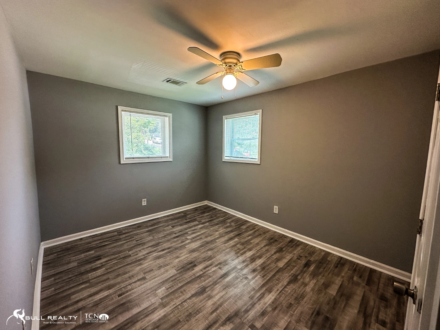 10 Unit Multifamily Near Downtown Atlanta | ±5,136 SF | Bank-Owned | English Avenue