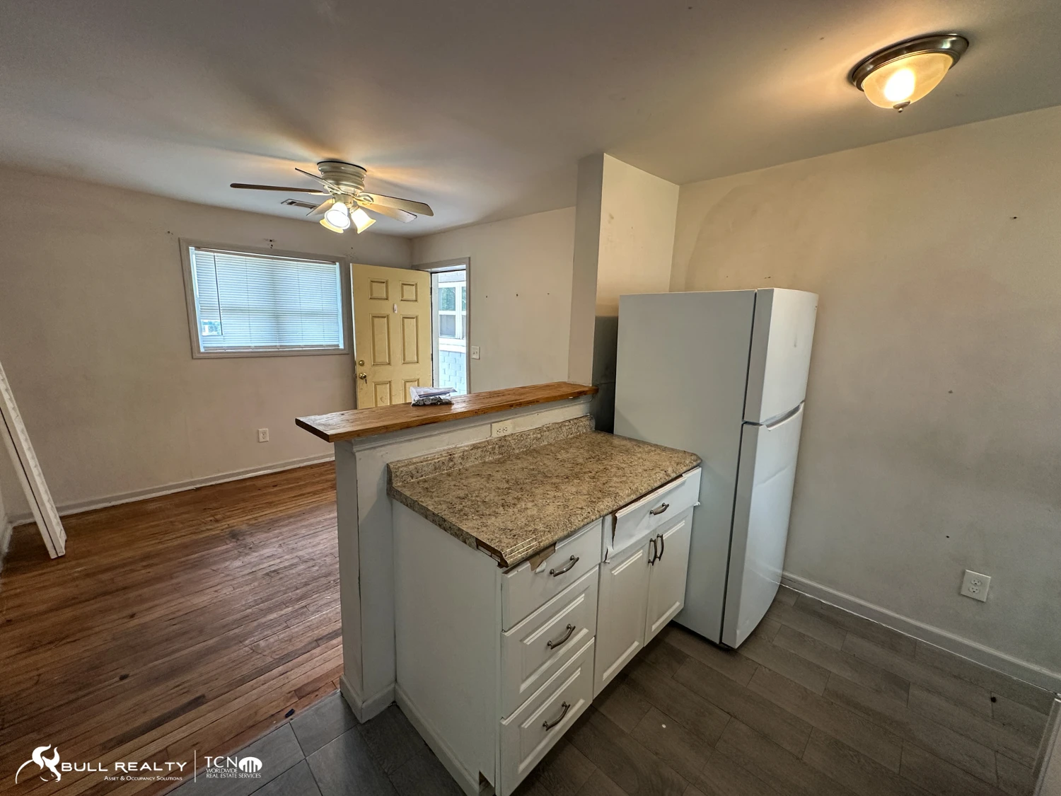10 Unit Multifamily Near Downtown Atlanta | ±5,136 SF | Bank-Owned | English Avenue