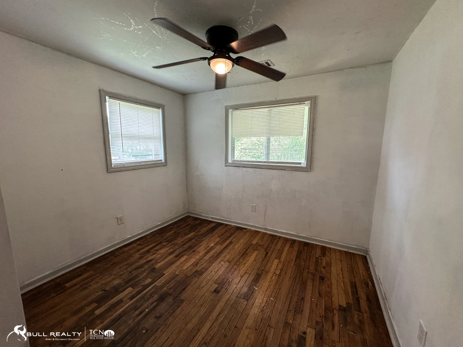 10 Unit Multifamily Near Downtown Atlanta | ±5,136 SF | Bank-Owned | English Avenue