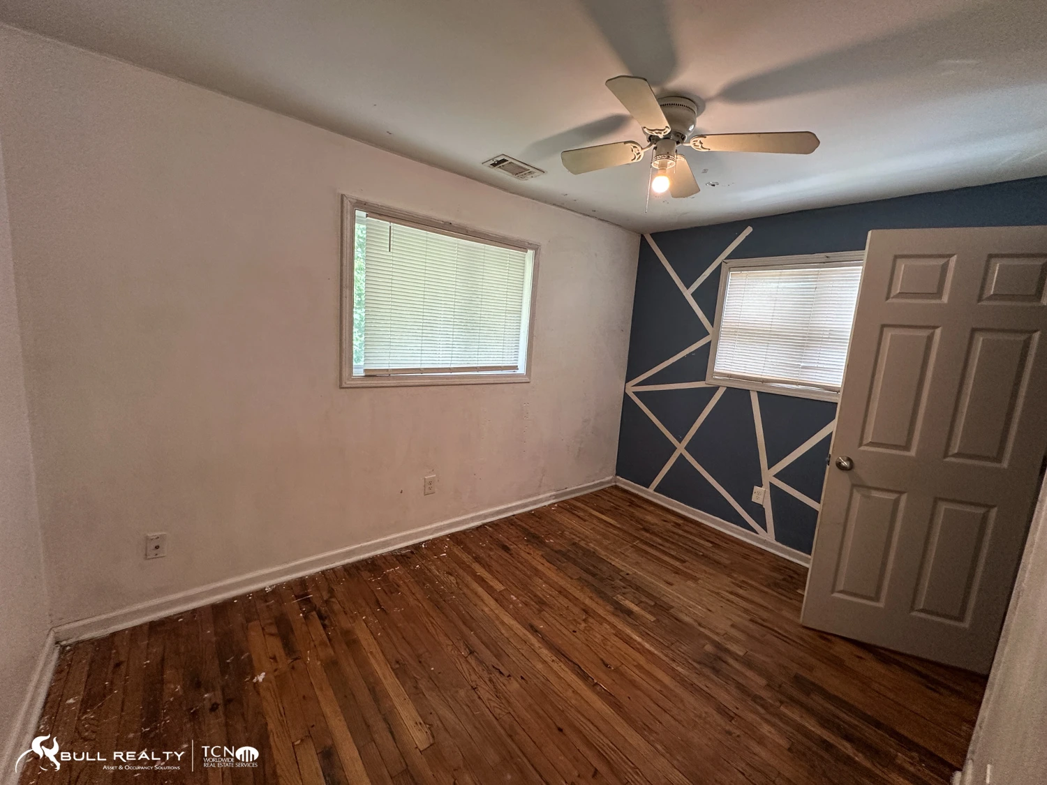 10 Unit Multifamily Near Downtown Atlanta | ±5,136 SF | Bank-Owned | English Avenue