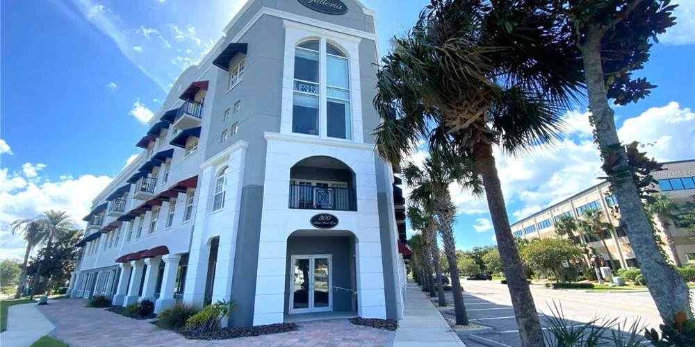 PREMIER GALLERIA MEDICAL & PROFESSIONAL OFFICE CONDOS  6,311 SF | 8,181 SF COMBINED