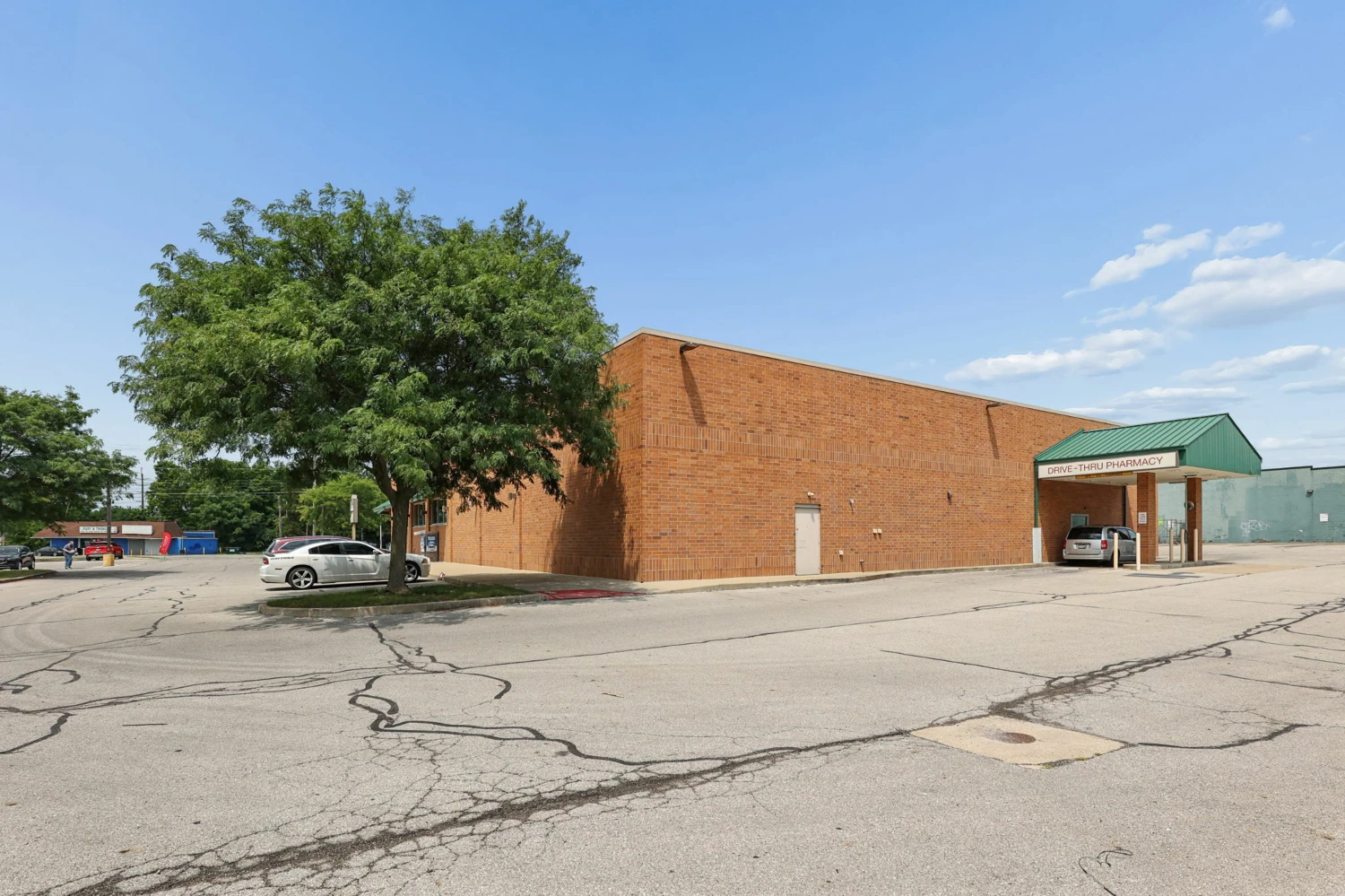 Retail Building for Sale or Lease | Columbus | NAI Ohio Equities