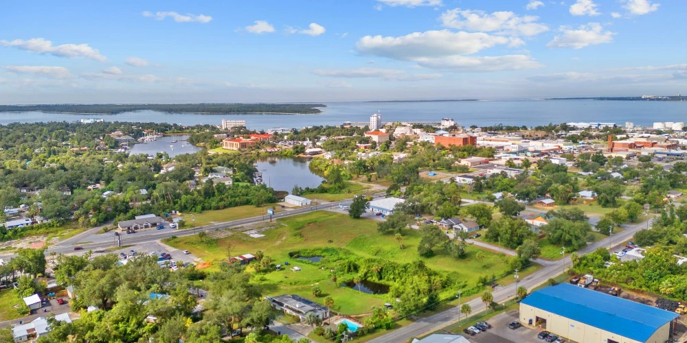 519-531 E 6th St, Panama City, FL for sale