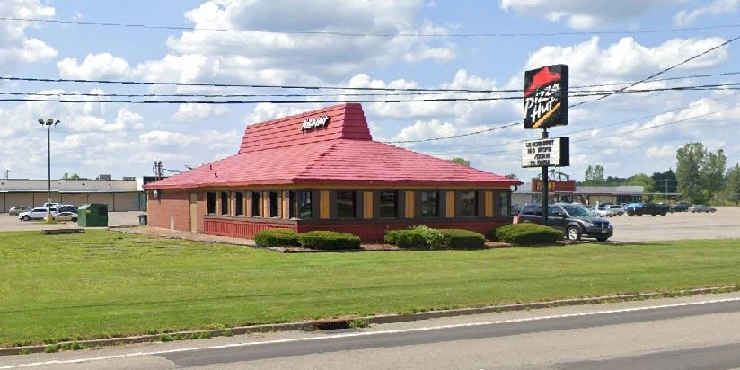 12189 Route 16 -  Former Pizza Hut -Yorkshire Plaza 