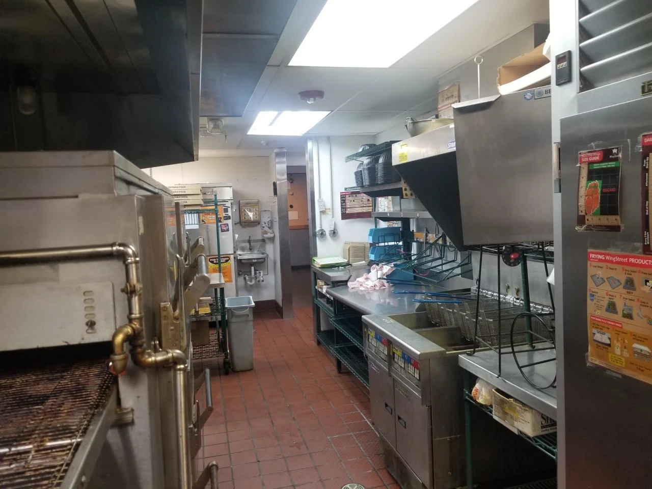 12189 Route 16 -  Former Pizza Hut -Yorkshire Plaza 