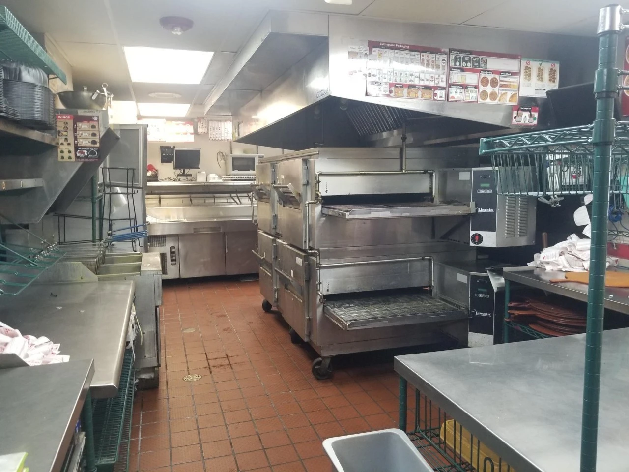 12189 Route 16 -  Former Pizza Hut -Yorkshire Plaza 